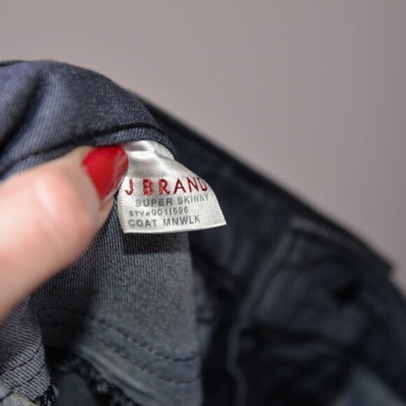 J Brand Super Skinny Coated Jeans in Moonwalk Sz 26 - Picture 8 of 9